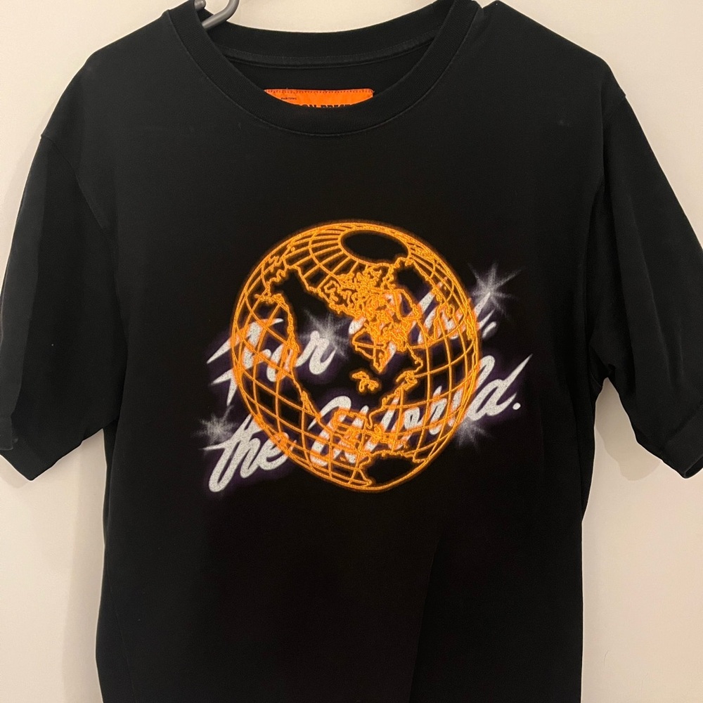 Heron Preston black shirt